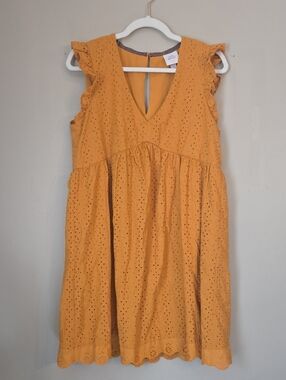 Knox Rose - Mustard Eyelet V-Neck Dress